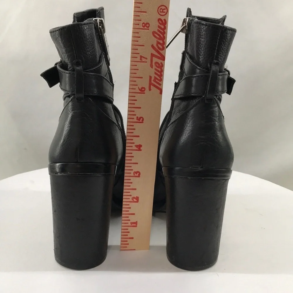 VINCE CAMUTO VC-Gravell Womens Black Ankle Heel Leather Buckle Side-Zip Boots—8M